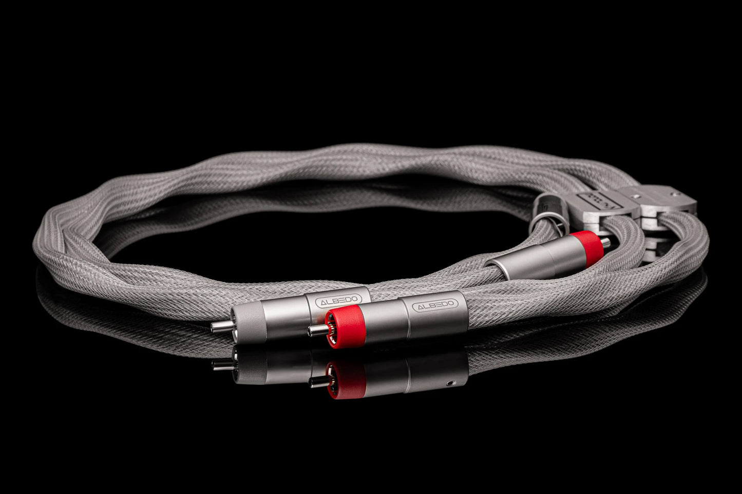 Albedo Monolith Interconnect